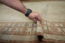 Load image into Gallery viewer, Anatolian Rugs