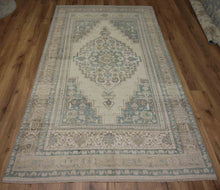 Load image into Gallery viewer, Anatolian Oriental Area Rug 6x9 One of a Kind