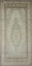 Load image into Gallery viewer, Vintage  Anatolian Oriental Area Rug 6x10 One of a Kind
