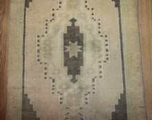 Load image into Gallery viewer, Hand-Knotted Anatolian Oriental Wool Rug 2x3 One of a Kind