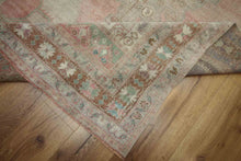 Load image into Gallery viewer, Vintage Wool Anatolian Oriental Area Rug 6x9 One of a Kind
