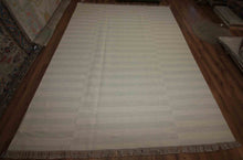 Load image into Gallery viewer, Kilim Vegetable Dye Area Rug 9x12 One of a Kind