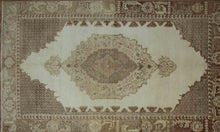 Load image into Gallery viewer, Antique Geometric Anatolian Turkish Area Rug 5x7 One of a Kind