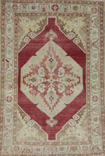 Load image into Gallery viewer, Medallion Anatolian Turkish Area Rug 3x5 One of a Kind
