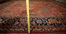 Load image into Gallery viewer, "heriz serapi rugs for sale" "antique heriz serapi rugs" "heriz rug" "heriz rug patterns" "geometric heriz rug" "heriz rug value"