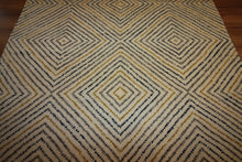 Load image into Gallery viewer, "contemporary area rugs" "mid century modern rug" "modern rugs" "modern rug living room" "contemporary rugs" "modern rug"