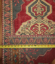 Load image into Gallery viewer, "anatolian rugs" "oushak rugs" "vintage anatolian rug" "oriental rugs" "carpet"