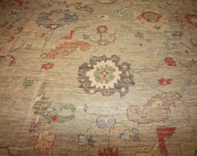 Load image into Gallery viewer, Handmade Wool Oushak Vegetable Dye Area Rug 9x12 One of a Kind
