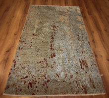 Load image into Gallery viewer, Contemporary Abstract Oriental Area Rug 4x6 One of a Kind
