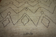 Load image into Gallery viewer, Handmade Wool Moroccan Oriental Area Rug 8x10 One of a Kind

