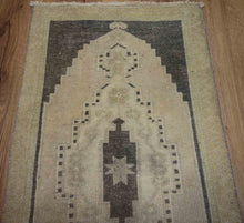 Load image into Gallery viewer, Hand-Knotted Anatolian Oriental Wool Rug 2x3 One of a Kind
