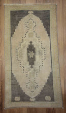 Load image into Gallery viewer, Hand-Knotted Anatolian Oriental Wool Rug 2x3 One of a Kind
