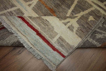 Load image into Gallery viewer, Tribal Geometric Moroccan Wool Rug 5x7 One of a Kind
