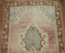 Load image into Gallery viewer, Muted Geometric Oushak Oriental Runner Rug 5x7 One of a Kind
