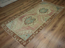 Load image into Gallery viewer, Muted Geometric Oushak Oriental Runner Rug 5x7 One of a Kind
