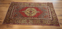 Load image into Gallery viewer, &quot;anatolian rugs&quot; &quot;oushak rugs&quot; &quot;vintage anatolian rug&quot; &quot;oriental rugs&quot; &quot;carpet&quot;
