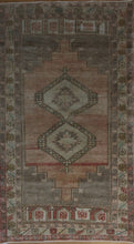 Load image into Gallery viewer, &quot;anatolian rugs&quot; &quot;oushak rugs&quot; &quot;vintage anatolian rug&quot; &quot;oriental rugs&quot; &quot;carpet&quot;
