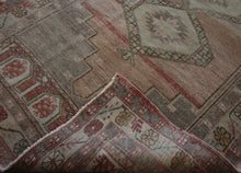 Load image into Gallery viewer, &quot;anatolian rugs&quot; &quot;oushak rugs&quot; &quot;vintage anatolian rug&quot; &quot;oriental rugs&quot; &quot;carpet&quot;
