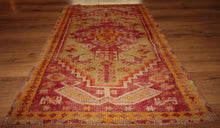 Load image into Gallery viewer, 100% Vegetable Dye Turkish Rug 2x3 One of a Kind
