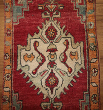 Load image into Gallery viewer, &quot;anatolian rugs&quot; &quot;oushak rugs&quot; &quot;vintage anatolian rug&quot; &quot;oriental rugs&quot; &quot;carpet&quot;
