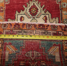 Load image into Gallery viewer, &quot;anatolian rugs&quot; &quot;oushak rugs&quot; &quot;vintage anatolian rug&quot; &quot;oriental rugs&quot; &quot;carpet&quot;
