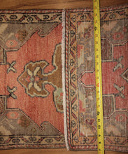 Load image into Gallery viewer, &quot;anatolian rugs&quot; &quot;oushak rugs&quot; &quot;vintage anatolian rug&quot; &quot;oriental rugs&quot; &quot;carpet&quot;
