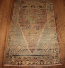 Load image into Gallery viewer, &quot;anatolian rugs for sale&quot; &quot;oushak rugs&quot; &quot;vintage anatolian rug&quot; &quot;oriental rugs&quot; &quot;carpet&quot;
