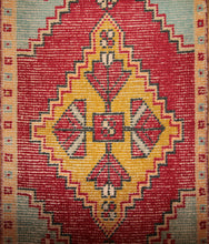 Load image into Gallery viewer, &quot;anatolian rugs&quot; &quot;oushak rugs&quot; &quot;vintage anatolian rug&quot; &quot;oriental rugs&quot; &quot;carpet&quot;
