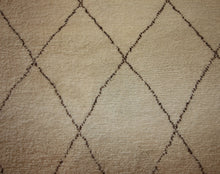 Load image into Gallery viewer, moroccan rugs, Oriental Rugs , Modern &amp; Contemporary Rugs , Wool Rugs , Area Rugs , Hand-knotted Rugs
