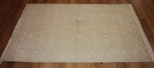 Load image into Gallery viewer, wool&amp;silk, oriental rugs, persian rugs, unique rugs, hand knotted rugs
