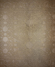 Load image into Gallery viewer, wool&amp;silk, oriental rugs, persian rugs, unique rugs, hand knotted rugs
