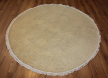 Load image into Gallery viewer, round rugs, round area rugs, &quot;chobi rugs &quot; &quot;chobi rugs charlotte&quot;
