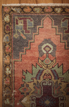 Load image into Gallery viewer, &quot;anatolian rugs&quot; &quot;oushak rugs&quot; &quot;vintage anatolian rug&quot; &quot;oriental rugs&quot; &quot;carpet&quot;
