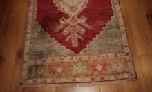 Load image into Gallery viewer, &quot;anatolian rugs&quot; &quot;oushak rugs&quot; &quot;vintage anatolian rug&quot; &quot;oriental rugs&quot; &quot;carpet&quot;
