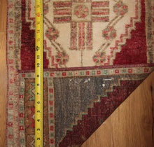 Load image into Gallery viewer, &quot;anatolian rugs&quot; &quot;oushak rugs&quot; &quot;vintage anatolian rug&quot; &quot;oriental rugs&quot; &quot;carpet&quot;
