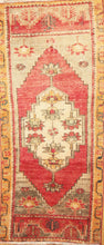 Load image into Gallery viewer, &quot;anatolian rugs&quot; &quot;oushak rugs&quot; &quot;vintage anatolian rug&quot; &quot;oriental rugs&quot; &quot;carpet&quot;
