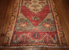 Load image into Gallery viewer, &quot;anatolian rugs&quot; &quot;oushak rugs&quot; &quot;vintage anatolian rug&quot; &quot;oriental rugs&quot; &quot;carpet&quot;
