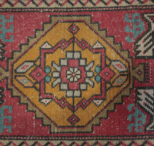 Load image into Gallery viewer, Vegetable Dye Anatolian Vintage Turkish Rugs 2x3 One of a Kind
