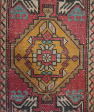 Load image into Gallery viewer, Vegetable Dye Anatolian Vintage Turkish Rugs 2x3 One of a Kind
